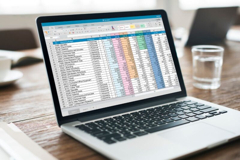 Vantagens de usar CRM em vez de planilhas na corretora de seguros