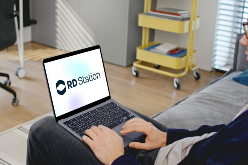corretor de seguros usando RD Station para automatizar marketing e vendas
